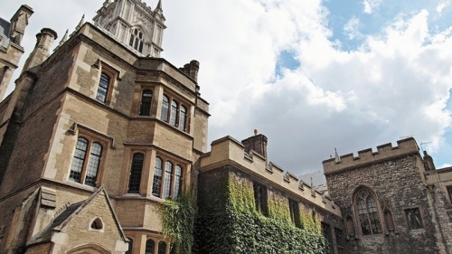 英國選<em>校</em>需了解的幾<em>大原</em>則，你了解嗎