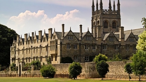 英國<em>格林</em><em>多</em><em>大學(xué)</em>2022年qs世界<em>大學(xué)</em>排名是<em>多</em>少名？