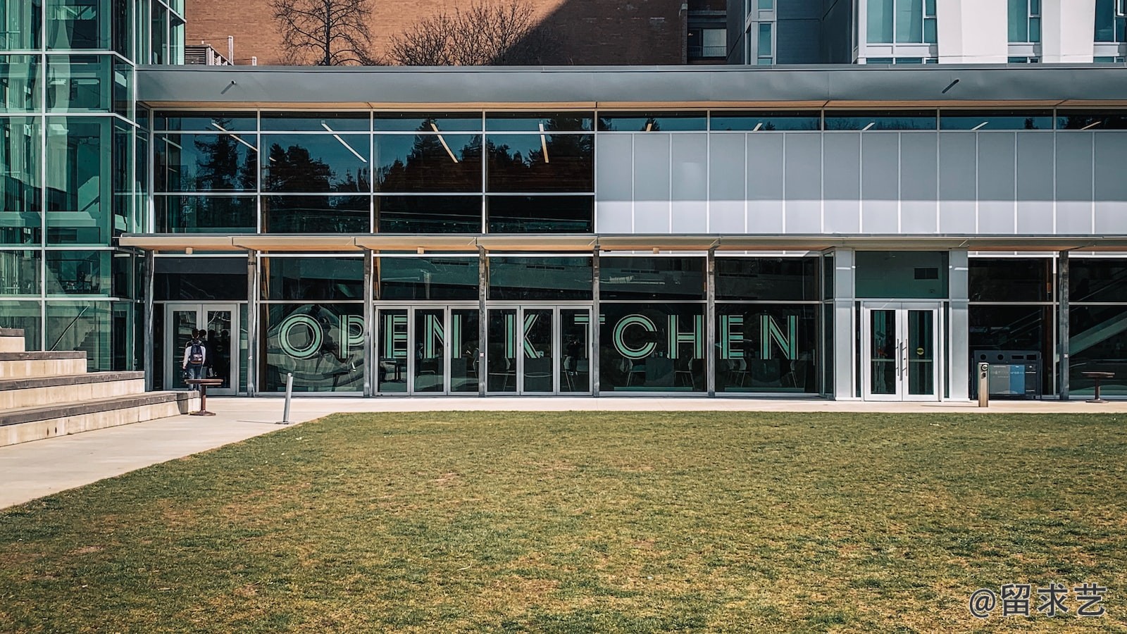 文科大學哪些有分校區(qū)