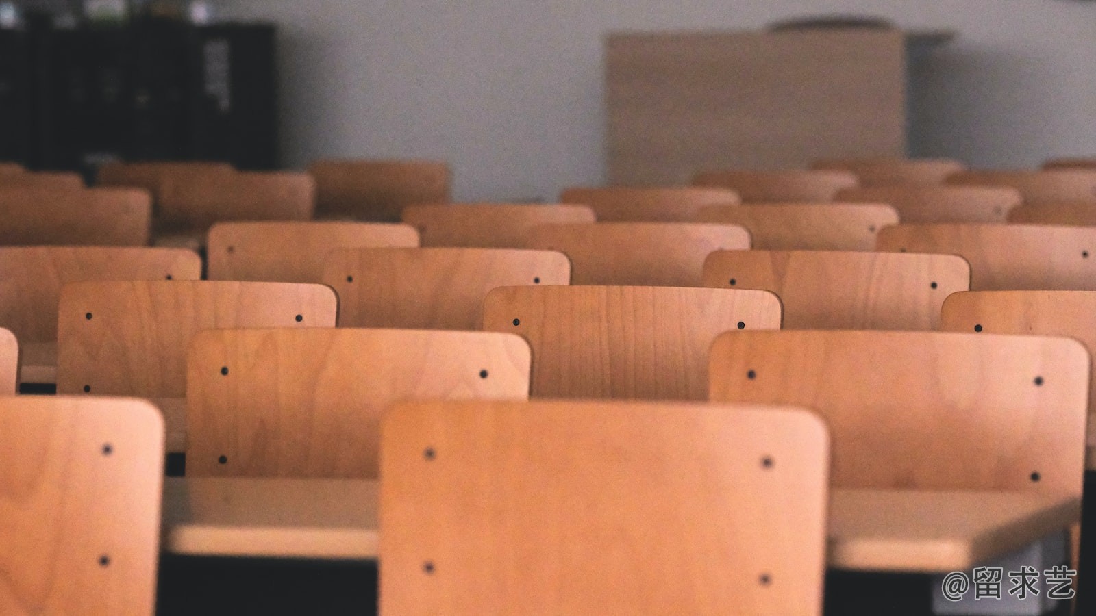 英國萊斯特大學本科沒有畢業(yè)回國之后可以申請學歷認證嗎