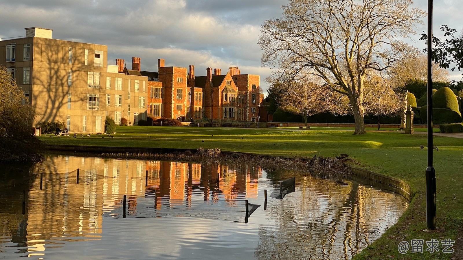 悉尼的oxford college 好不好