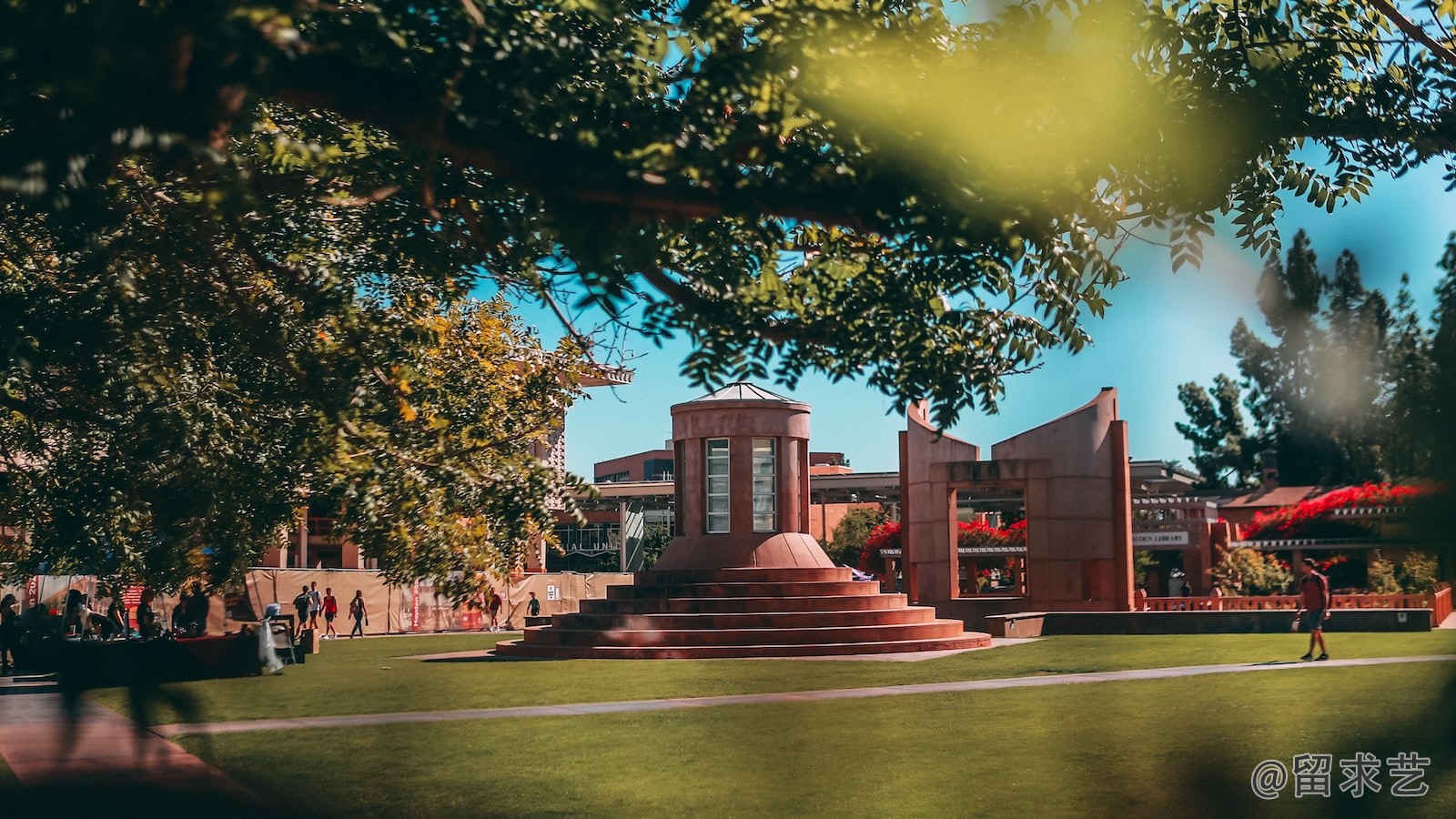 美國大學區(qū)域性前十相當于綜合型大學排名多少