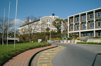 弗林德斯大學(xué)