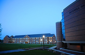 馬隆大學(xué)
