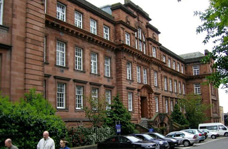 鄧迪大學(xué)