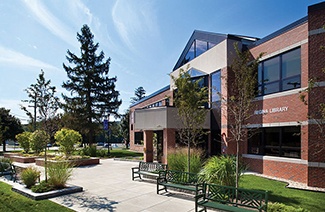 里韋大學(xué)
