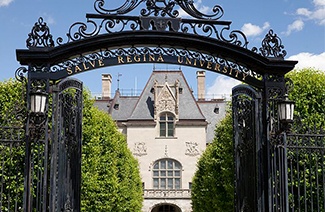 薩烏瑞吉納大學(xué)