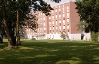 東斯特勞斯堡大學(xué)