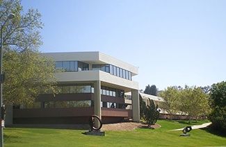 美國(guó)猶太大學(xué)