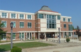 賓州克萊瑞恩大學(xué)