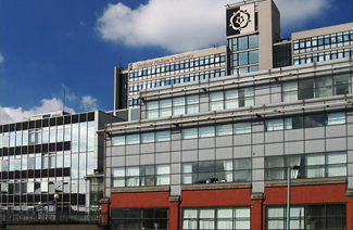英國謝菲爾德哈勒姆大學(xué)