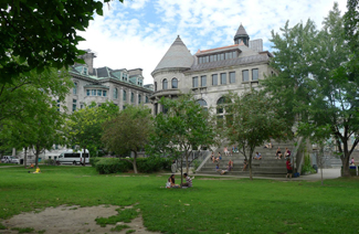 麥吉爾大學(xué)