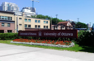 渥太華大學(xué)