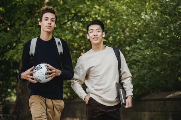 魁北克大學本科及研究生入學申請條件