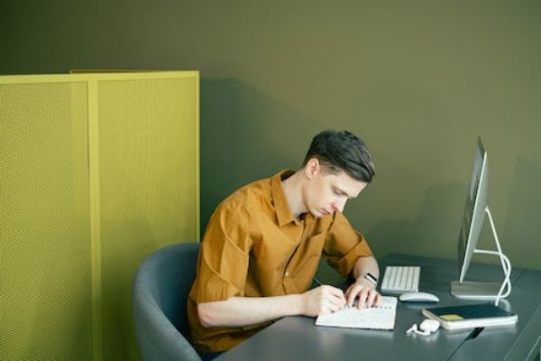 英國斯旺西大學(xué)研究生申請(qǐng)條件及準(zhǔn)備材料