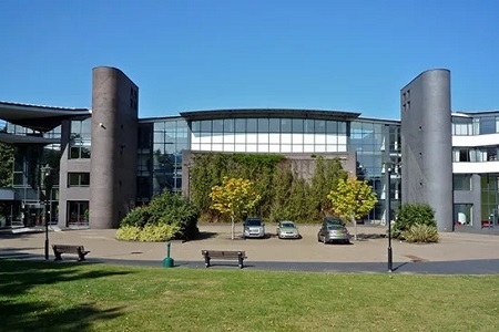 2021年英國大學(xué)傳媒專業(yè)排名