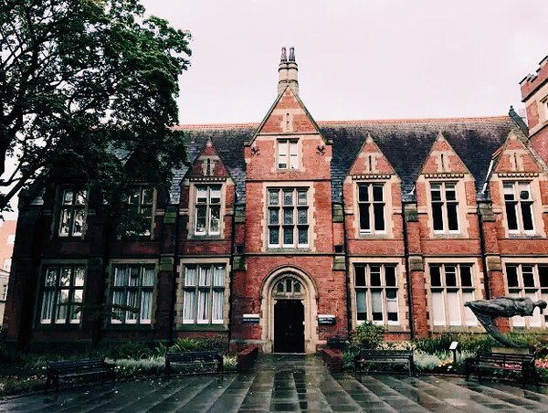 英國利茲大學(xué)世界排名2021年詳情