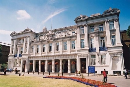 倫敦大學瑪麗皇后學院排名情況如何？