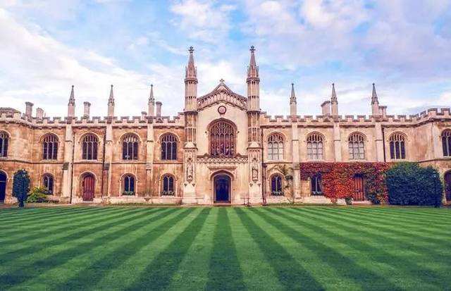 英國建筑設(shè)計類大學(xué)排名