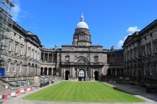 英國平面設計大學