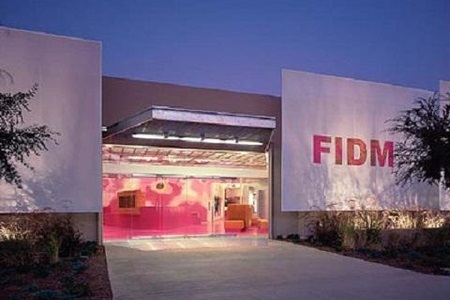 fidm大學(xué)學(xué)費(fèi)是多少？