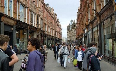 英國(guó)留學(xué)諾丁漢大學(xué)學(xué)費(fèi)是多少
