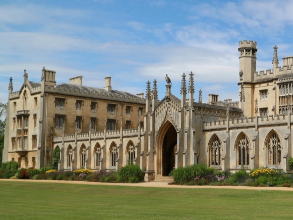 英國第二！劍橋大學(xué)計(jì)算機(jī)科學(xué)與信息系統(tǒng)專業(yè)解析