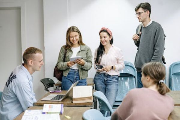 2023QS學(xué)科排名位列第4！斯坦福大學(xué)現(xiàn)代語(yǔ)言學(xué)專業(yè)介紹