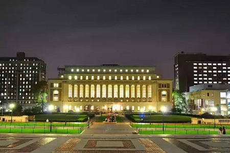 哥倫比亞大學(xué)一年的費用是多少？