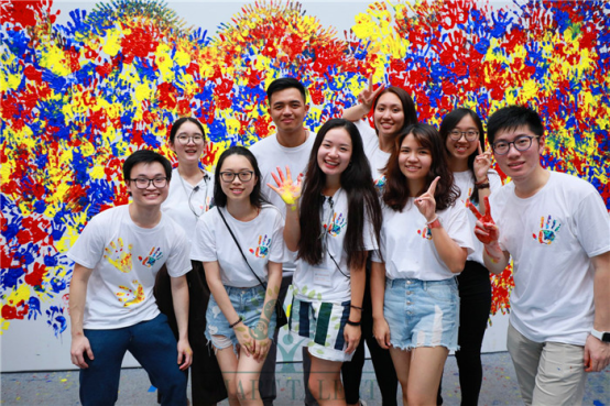 十年后 我后悔留學(xué)香港的決定了嗎?