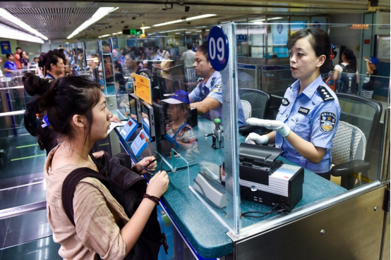 港8大高校畢業(yè)生薪資情況 哪些專業(yè)吸金能力最強(qiáng)？
