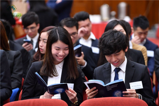 香港哪所大學(xué)開設(shè)了計(jì)算機(jī)相關(guān)專業(yè)?