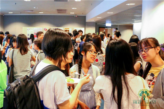 港中大招生官誠心建議：申請香港研究生留學(xué)  從寫篇有靈魂的自傳開始