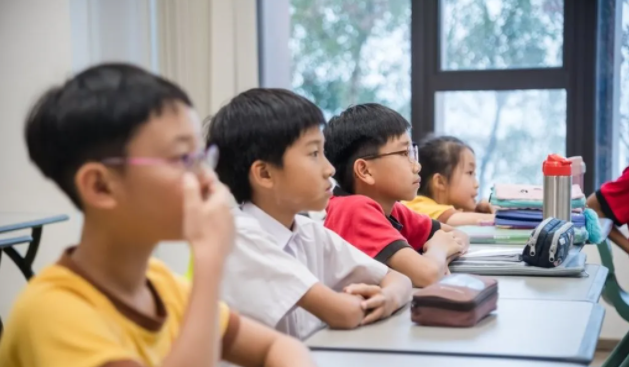 圣士提反書院附屬小學(xué)好嗎？