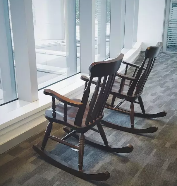 香港大學(xué)圖片校園美景有哪些（香港大學(xué)畢業(yè)珍藏版美圖）