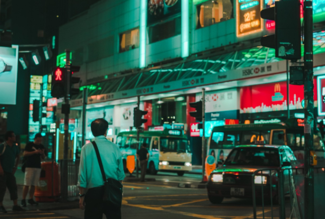 香港投資移民經(jīng)歷有哪些分享呢？