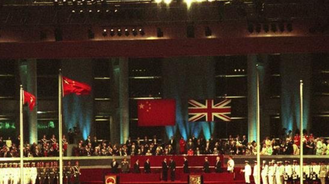 香港回歸前很多人移民嗎？