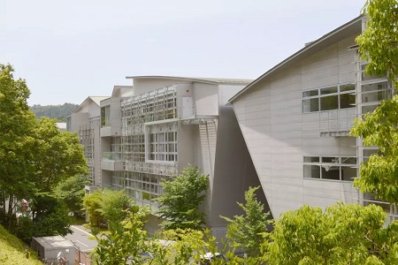 日本京都精華大學(xué)排名第幾？
