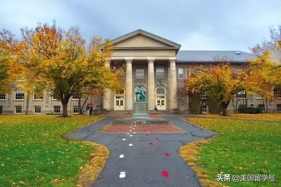 美國(guó)春季入學(xué)什么時(shí)候畢業(yè)是幾月份,美國(guó)留學(xué)春季申請(qǐng)與秋季申請(qǐng)的區(qū)別(圖4)
