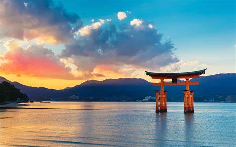 壁紙 鳥居門，海，日落，日本 3840<i></i>x2160 UHD 4K 高清壁紙, 圖片, 照片