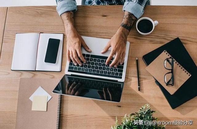 攝影師如何制作令人印象深刻的攝影作品集？