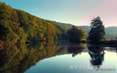 去泰國曼谷大學(xué)留學(xué)的費(fèi)用要多少