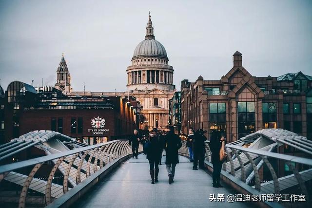 超實(shí)用！英國(guó)留學(xué)簽證怎么辦理，需要提前準(zhǔn)備哪些材料，詳細(xì)解析