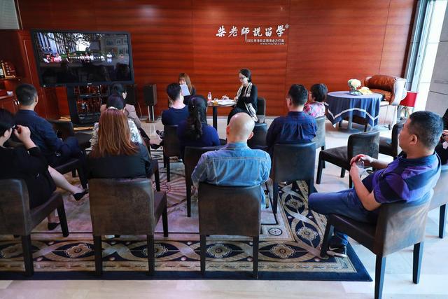 低齡就出國留學 英國中學留學需要什么申請條件