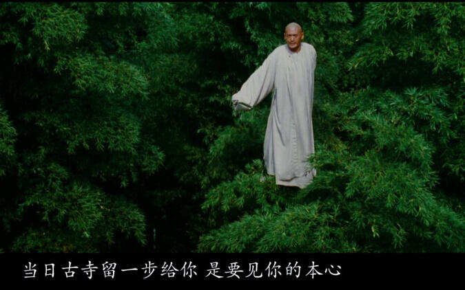 紐約大學(xué)電影制作專業(yè)，和李安一起學(xué)電影