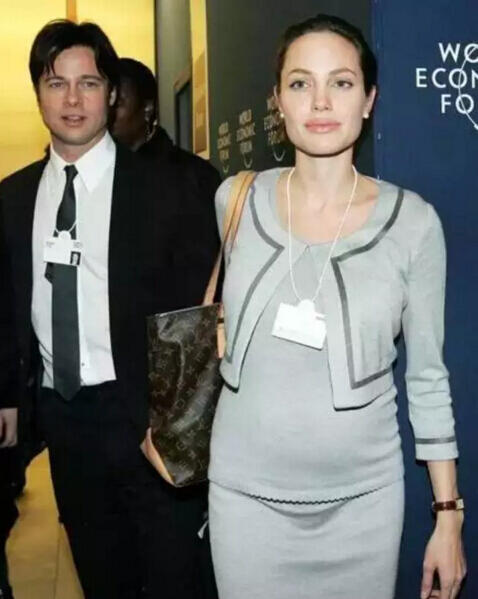 揭示透過皮特的婚戒你看到了什么？