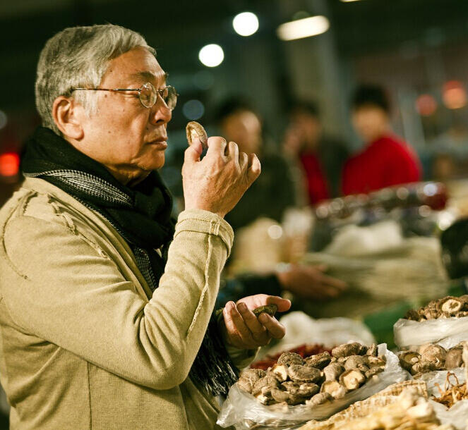 師夷長(zhǎng)技拍攝出優(yōu)秀的華語(yǔ)影片