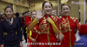 西方圣誕節(jié)和中國春節(jié)的舍與不舍