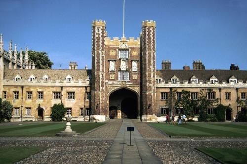 英國建筑系大學(xué)哪些院校能進(jìn)前五名？