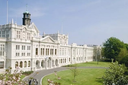 英國(guó)的建筑專業(yè),這五所學(xué)校哪個(gè)學(xué)校比較好啊